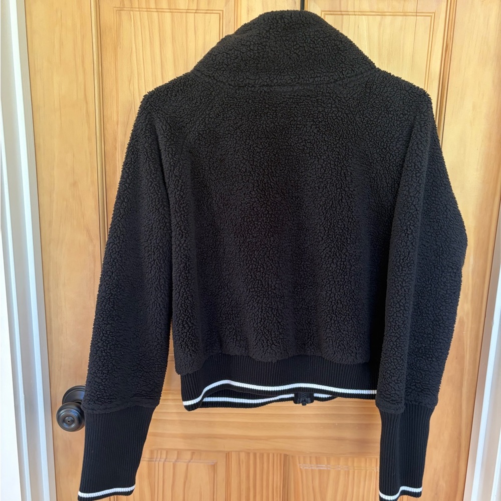 Athleta Women's Black Sherpa Cropped Jacket